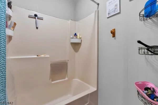 $675,000 | 208 East Price Street, Linden, NJ 07036