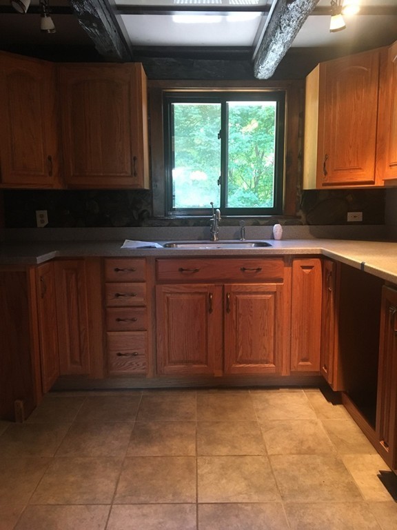 1 Falls Road Swansea, MA 02777 - Photo 14 of 30 Gallery Image 14
