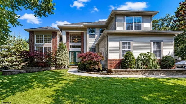 $699,900 | 207 Easton Court, Egg Harbor Township, NJ 08234