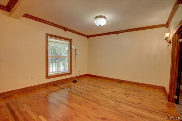 $2,900 | 5880 Draudt Road, Orchard Park, NY 14127