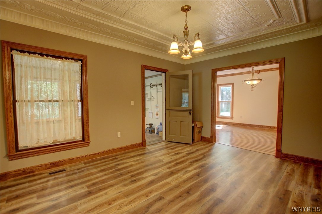 5880 Draudt Road Orchard Park, NY 14127 - Photo 14 of 41