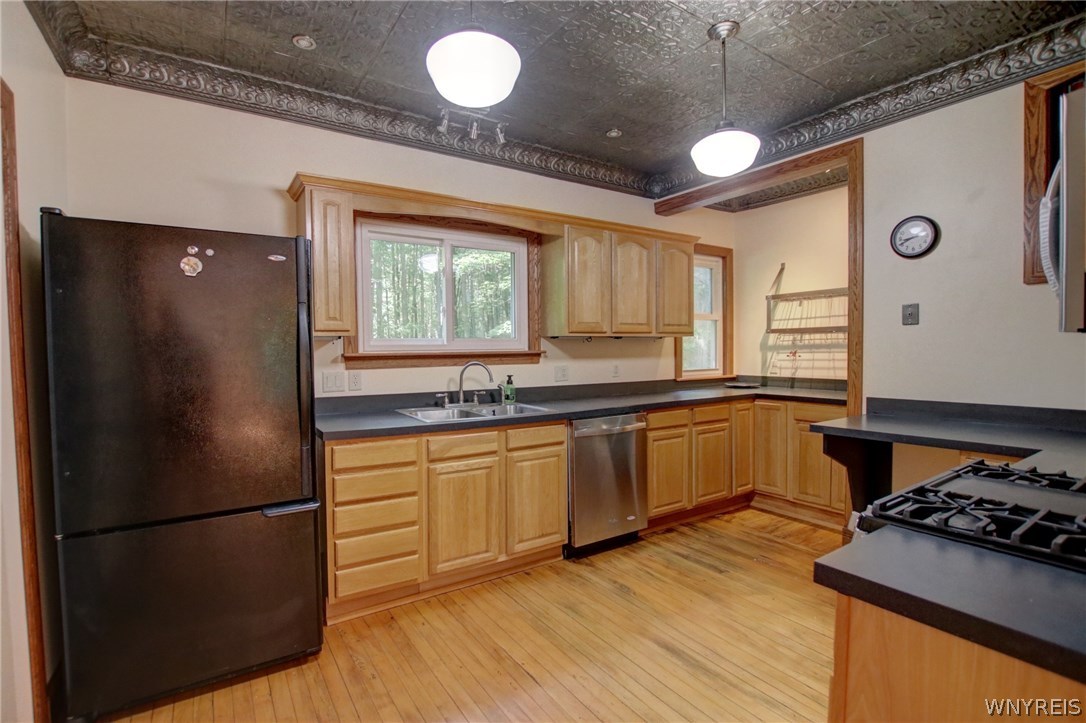 5880 Draudt Road Orchard Park, NY 14127 - Photo 22 of 41