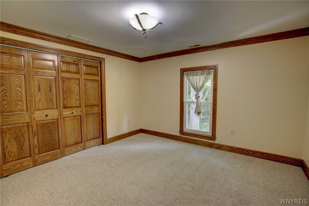 5880 Draudt Road Orchard Park, NY 14127 - Photo 37 of 41