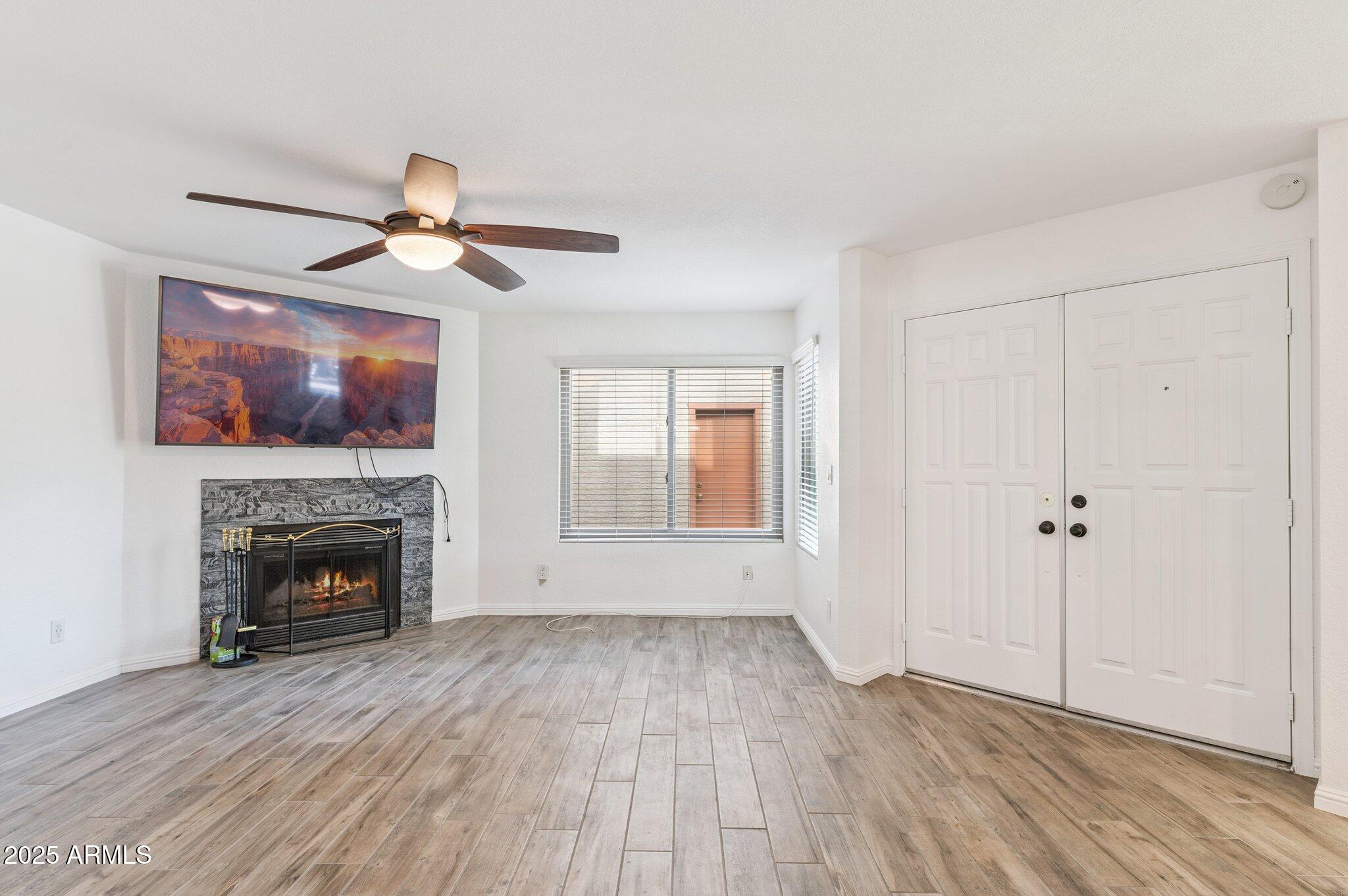 2834 South Ext Road, Unit 1111 Mesa, AZ 85210 - Photo 5 of 35 4-web-or-mls-2834-s-extension-rd-1111
