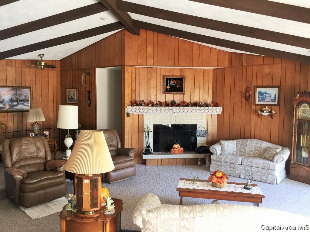 24 Apple Point Petersburg, IL 62675 - Photo 9 of 31 Gallery Image 9