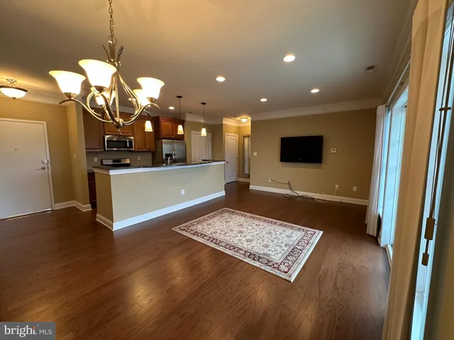 $2,500 | 756 Street Road, Unit 17, Southampton, PA 18966