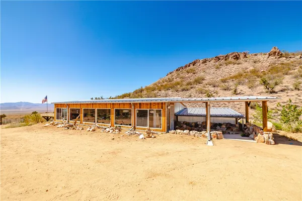 $309,000 | 8535 Jan Road, Kingman, AZ 86401