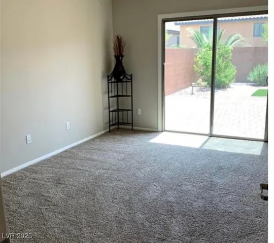 $2,200 | 7439 Calzado Drive, Las Vegas, NV 89178
