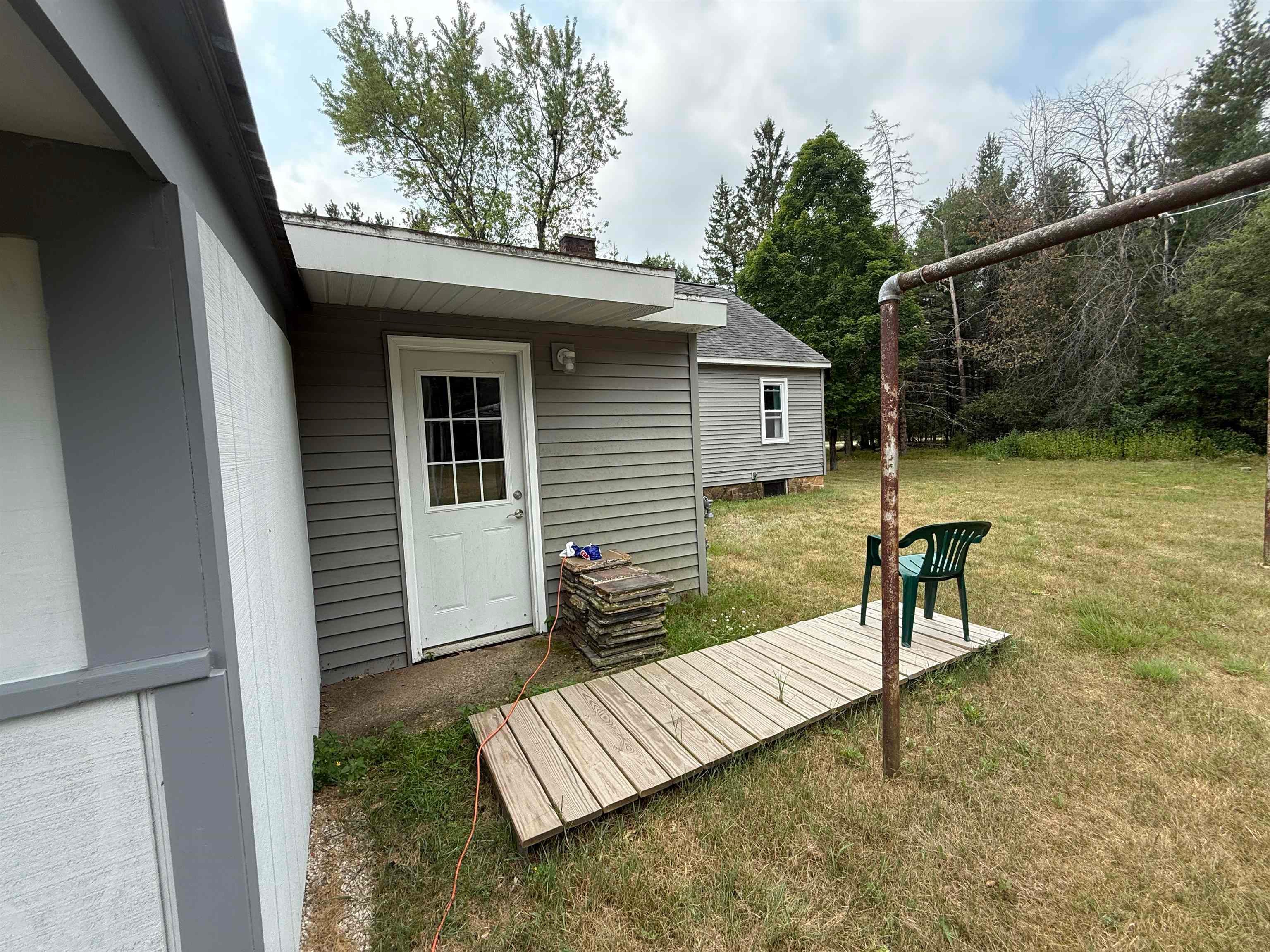 5231 North Beach Road Wisconsin Rapids, WI 54494 - Photo 10 of 27