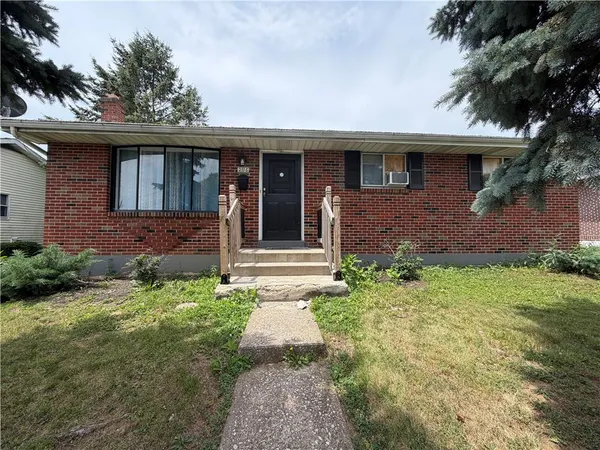 $399,000 | 2116 South 1st Avenue, Whitehall, PA 18052