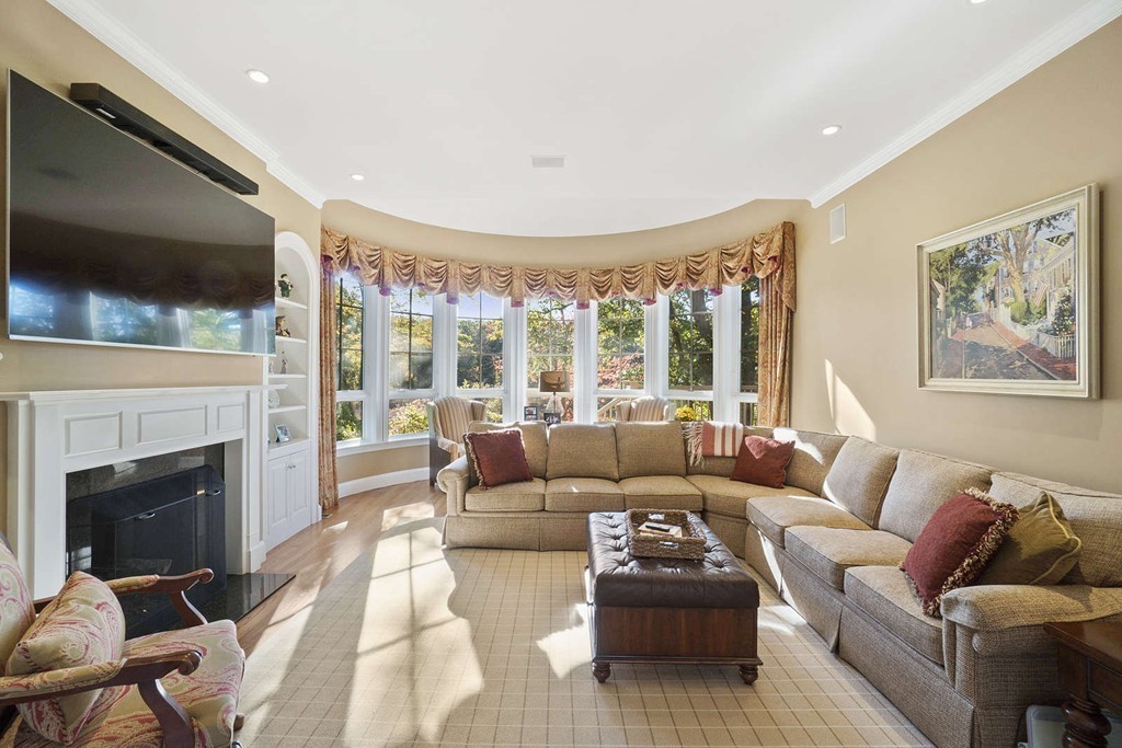 2 Jackson Pond Road, Unit 2 Dedham, MA 02026 - Photo 5 of 30 Gallery Image 5