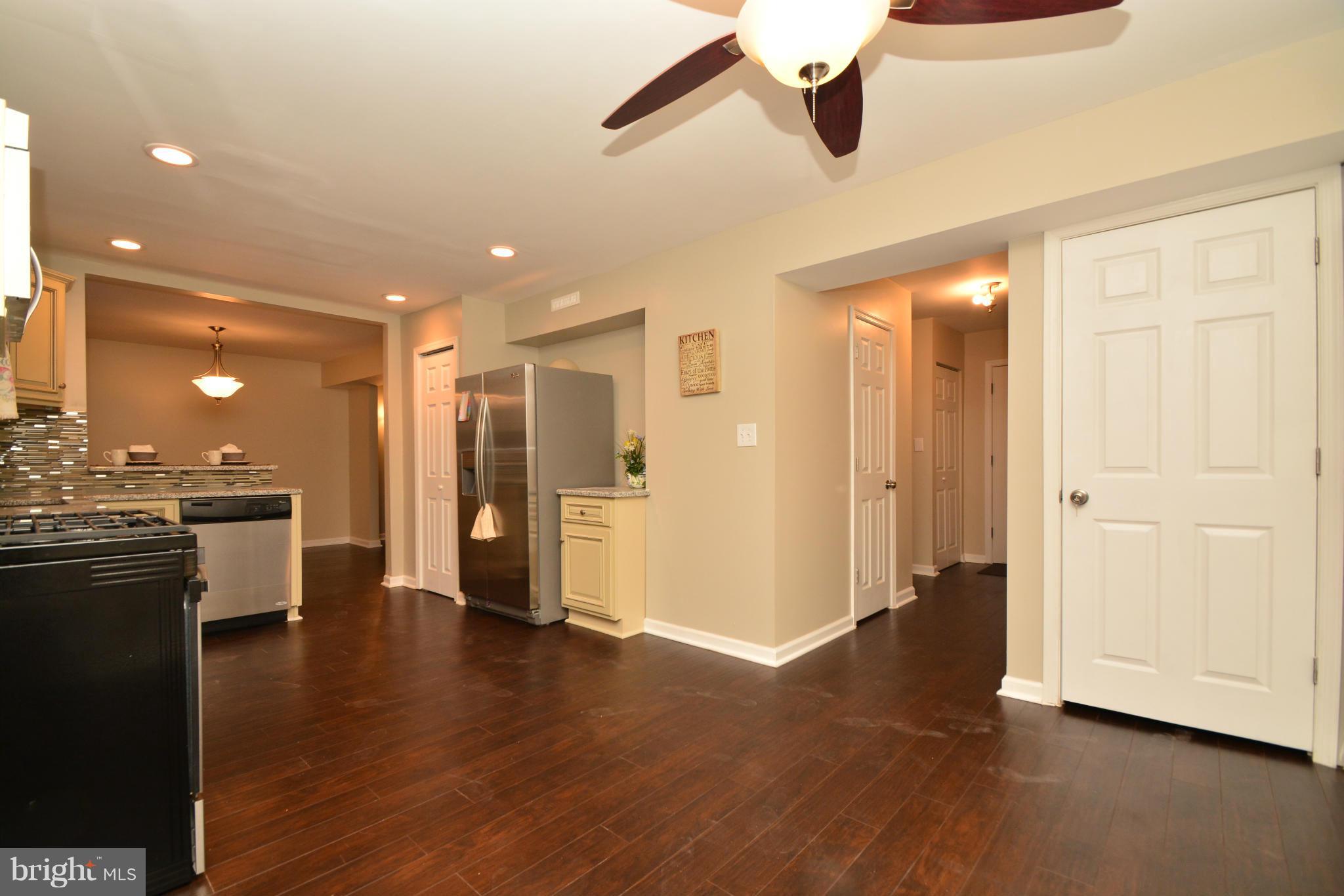 401 Latimer Road Joppa, MD 21085 - Photo 7 of 28 Kitchen