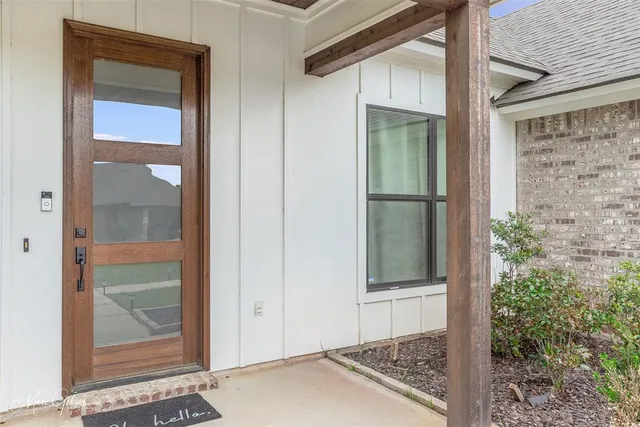 $2,420 | 6630 Blanchard Lake Drive, Shreveport, LA 71107