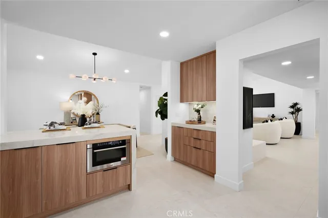 $1,699,000 | 1975 East Mark Leslie Drive, Palm Springs, CA 92264