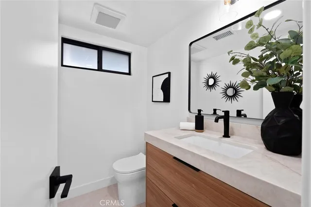 $1,699,000 | 1975 East Mark Leslie Drive, Palm Springs, CA 92264