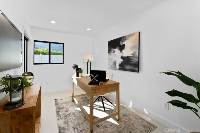 $1,699,000 | 1975 East Mark Leslie Drive, Palm Springs, CA 92264