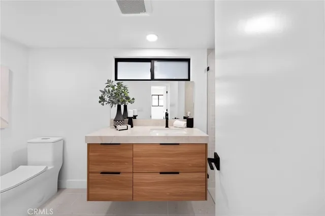 $1,699,000 | 1975 East Mark Leslie Drive, Palm Springs, CA 92264