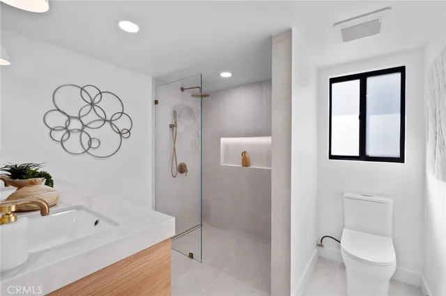 $1,699,000 | 1975 East Mark Leslie Drive, Palm Springs, CA 92264