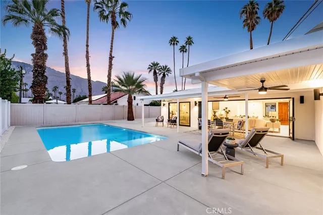 $1,699,000 | 1975 East Mark Leslie Drive, Palm Springs, CA 92264