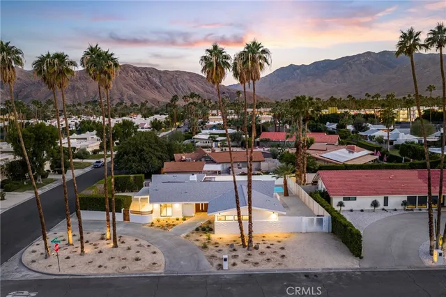 $1,699,000 | 1975 East Mark Leslie Drive, Palm Springs, CA 92264