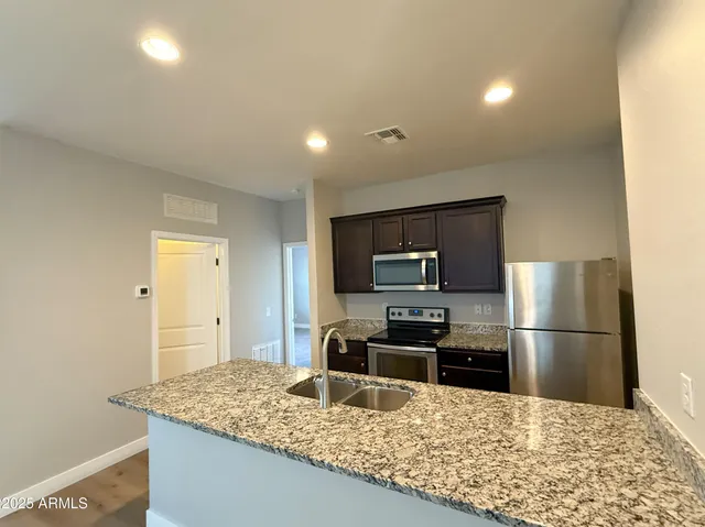 $1,795 | 2720 East Omega Drive, San Tan Valley, AZ 85143