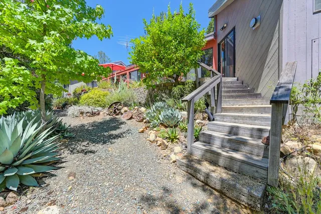 $699,000 | 15288 William Drive, Auburn, CA 95602