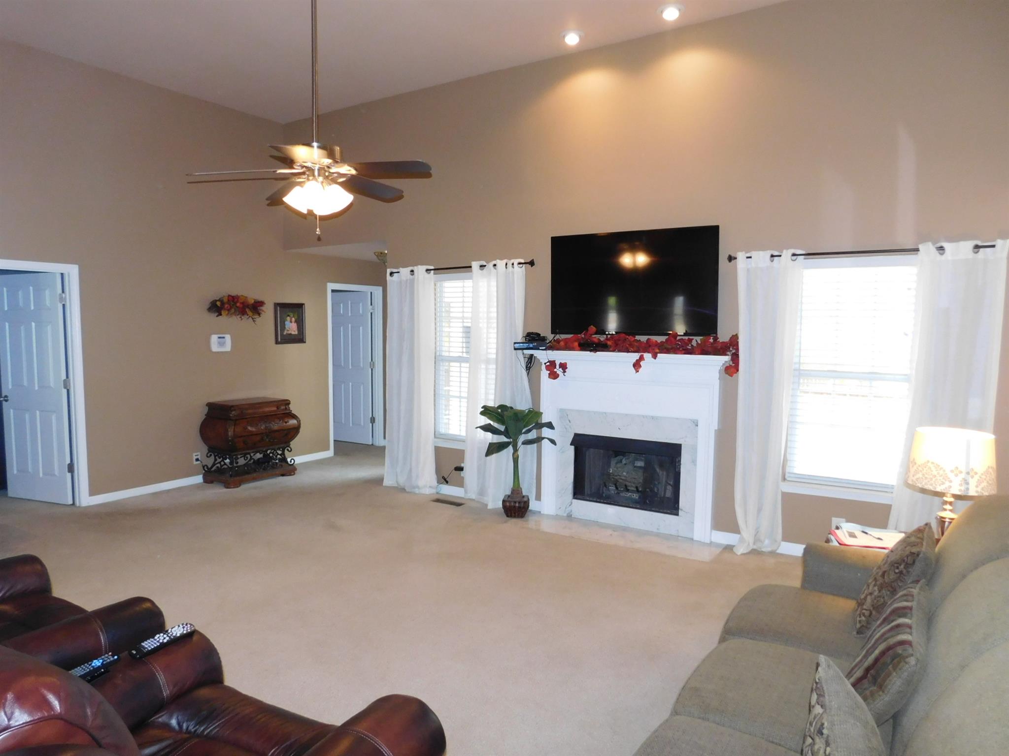 1074 Kathryn Road Mount Juliet, TN 37122 - Photo 5 of 23