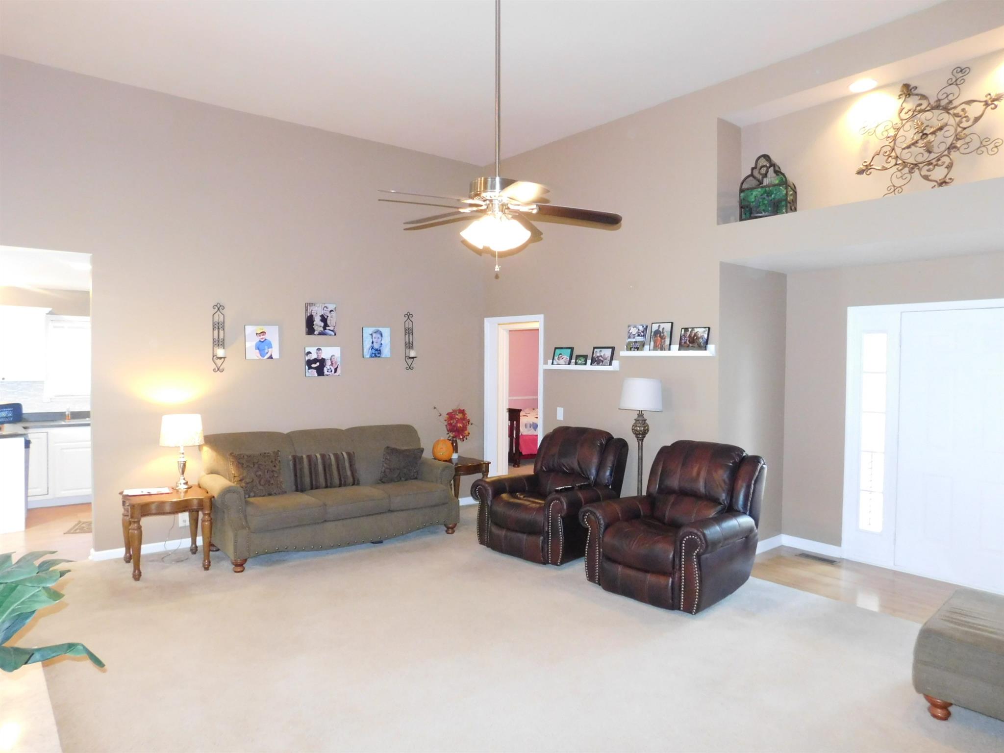 1074 Kathryn Road Mount Juliet, TN 37122 - Photo 6 of 23