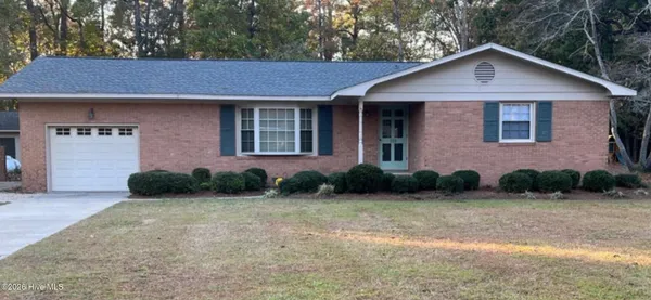 $1,800 | 113 Cedar Circle, Washington, NC 27889