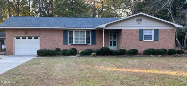 $1,800 | 113 Cedar Circle, Washington, NC 27889