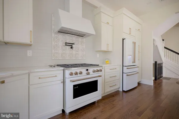 $1,695,000 | 205 West Highland Avenue, Philadelphia, PA 19118