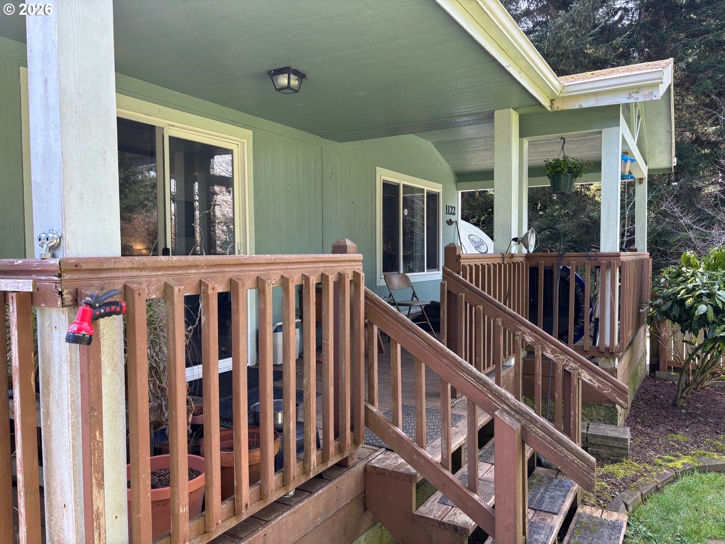 1122 9th Street Southeast Bandon, OR 97411 - Photo 6 of 24