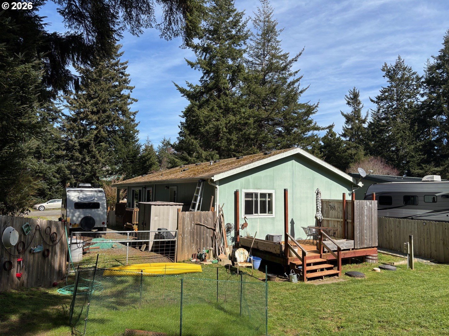 1122 9th Street Southeast Bandon, OR 97411 - Photo 8 of 24