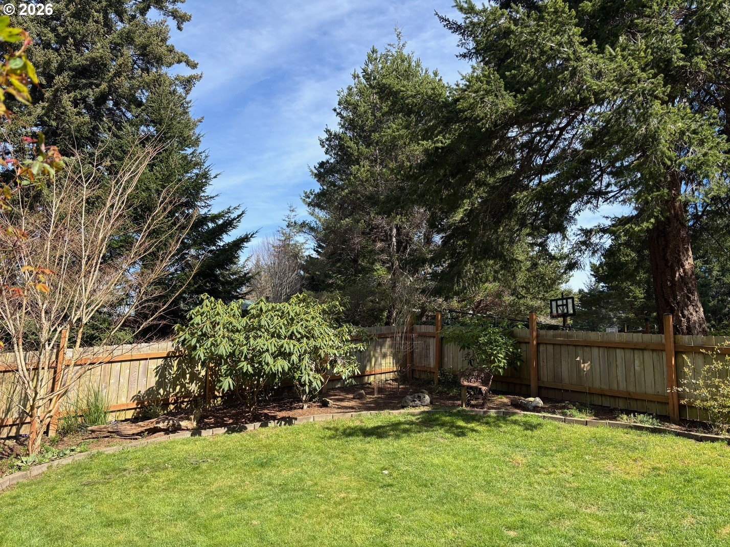 1122 9th Street Southeast Bandon, OR 97411 - Photo 10 of 24