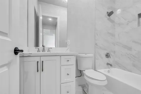 $2,299,900 | 19718 Cherrywood Bend Drive, Cypress, TX 77433