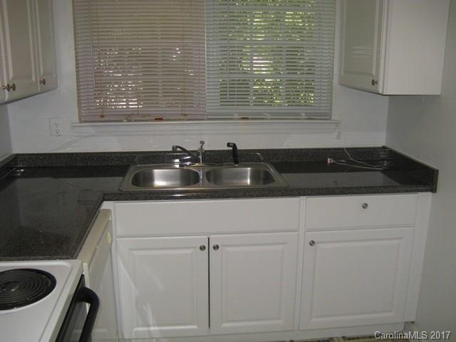 4724 Hovis Road, Unit 1 Charlotte, NC 28208 - Photo 2 of 9