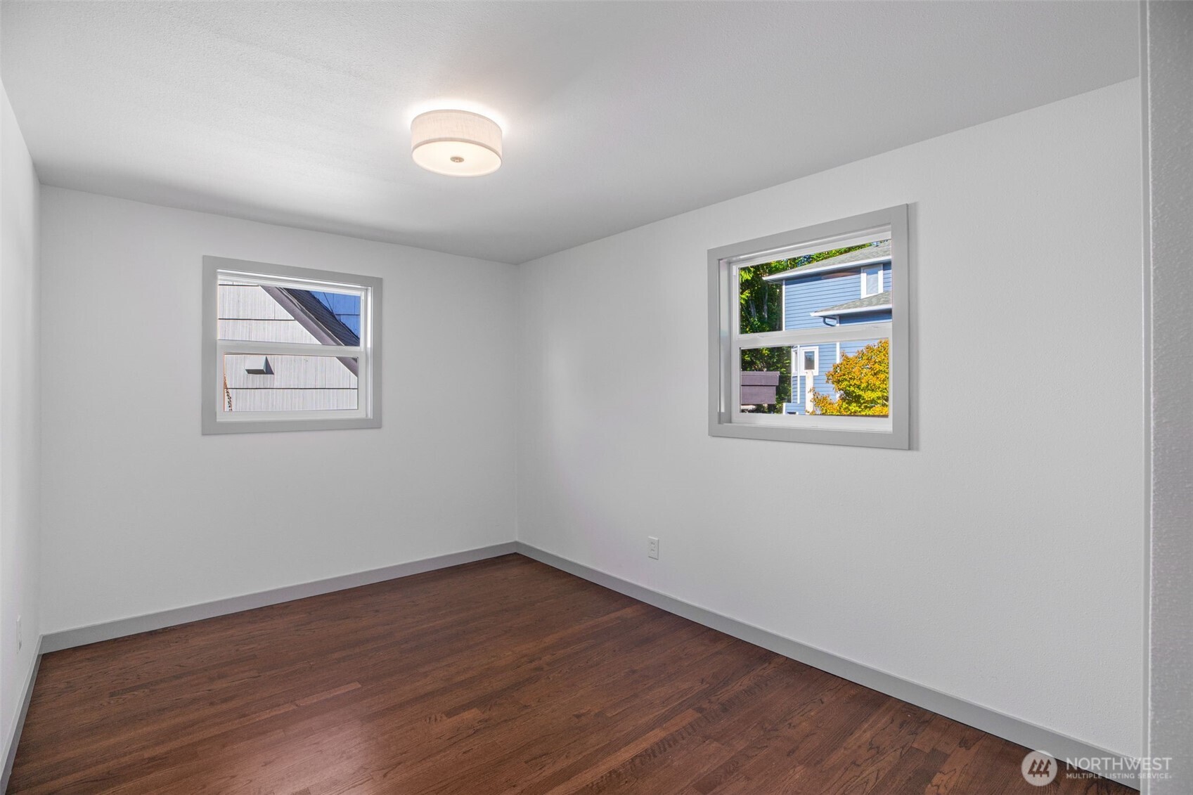 4602 Southwest Cloverdale Street Seattle, WA 98136 - Photo 14 of 33