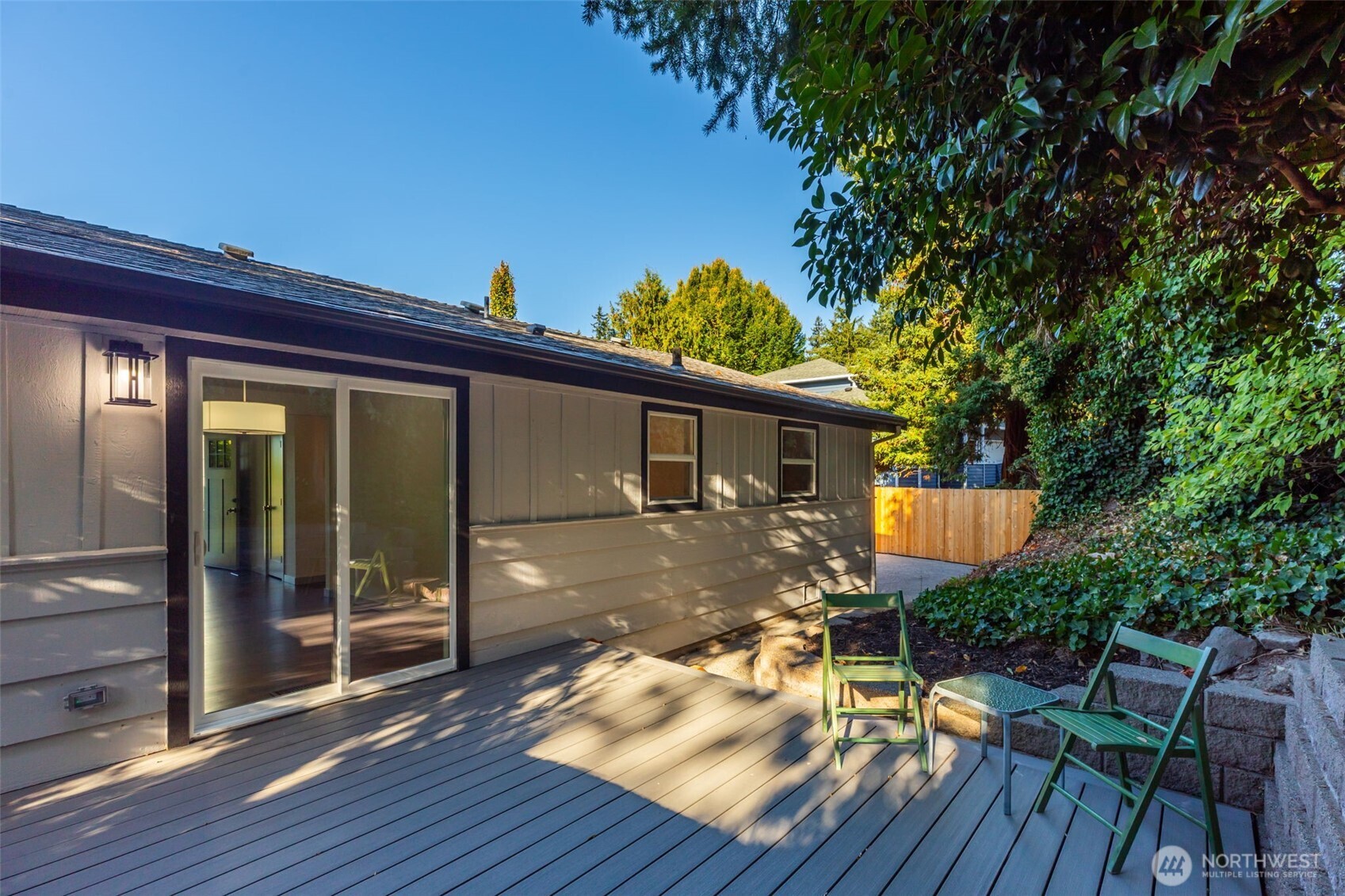 4602 Southwest Cloverdale Street Seattle, WA 98136 - Photo 26 of 33