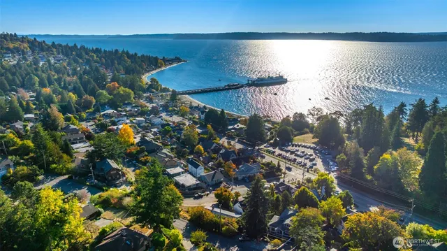 $899,000 | 4602 Southwest Cloverdale Street, Seattle, WA 98136