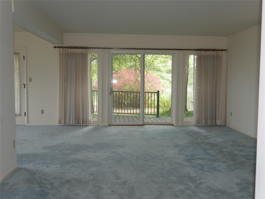 67 West Hill Road Vestal, NY 13850 - Photo 15 of 40