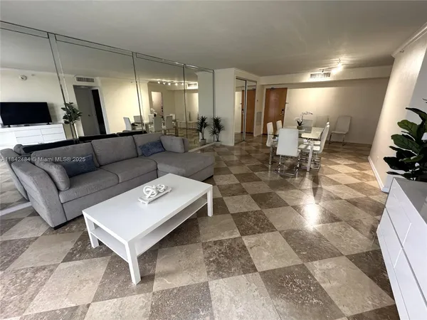 $2,700 | 9195 Collins Avenue, Unit 912, Surfside, FL 33154