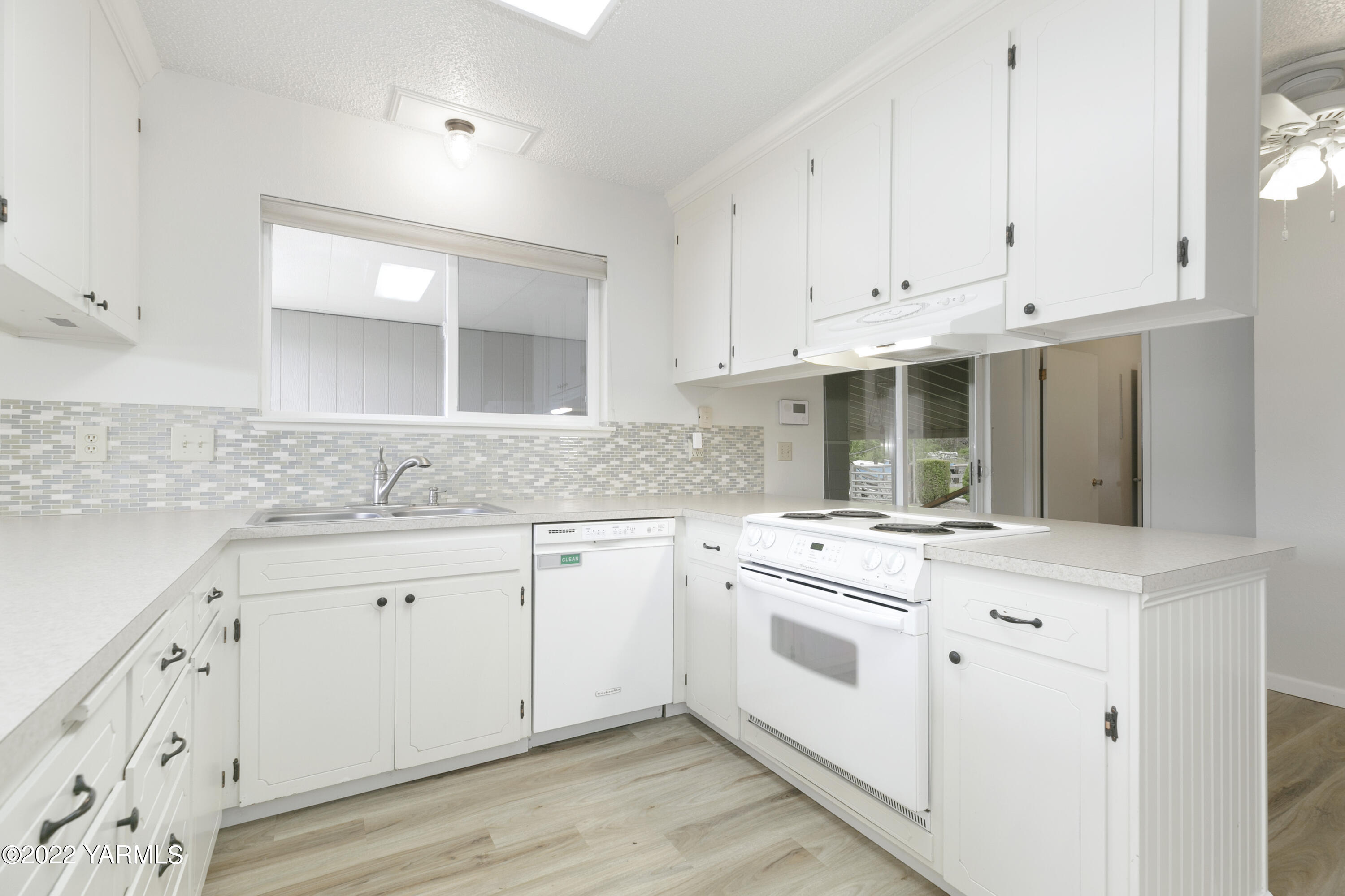 10806 Hackett Road Yakima, WA 98903 - Photo 15 of 21 10806 Hackett Rd_15