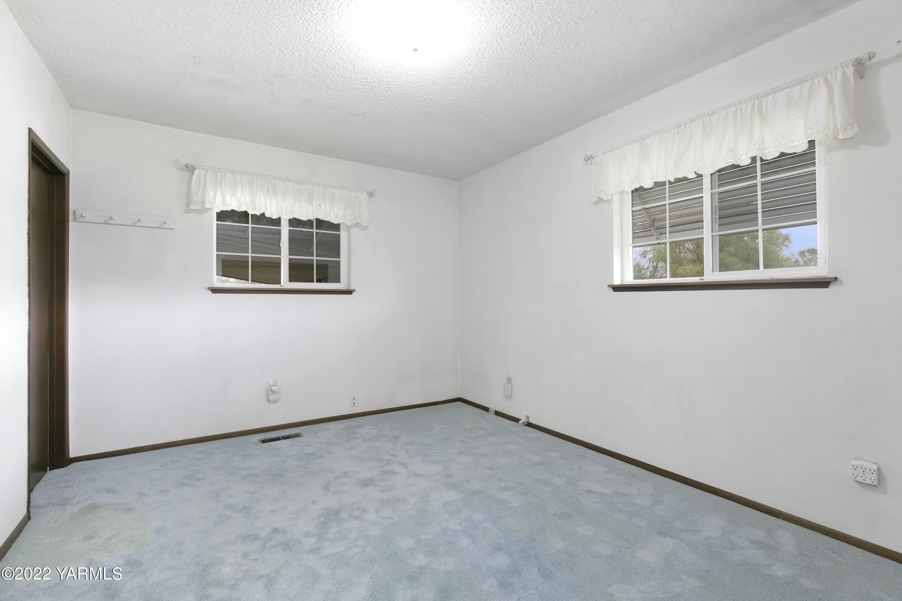 10806 Hackett Road Yakima, WA 98903 - Photo 17 of 21 10806 Hackett Rd_17