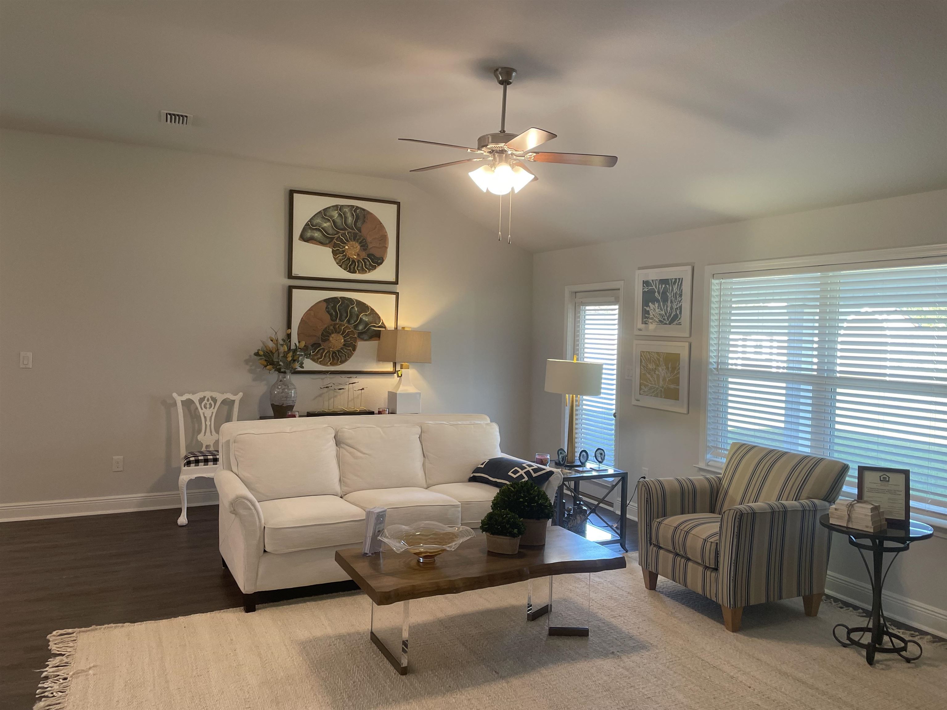 23022 Ridgewood Drive Robertsdale, AL 36567 - Photo 5 of 17