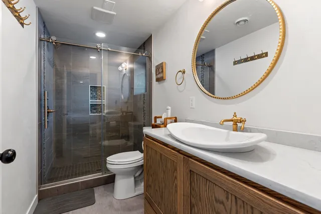 $449,900 | 2144 Shady Lane, Neenah, WI 54956