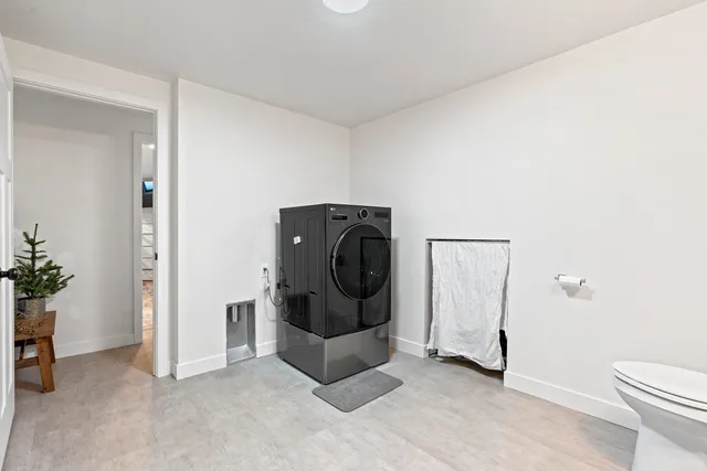 $449,900 | 2144 Shady Lane, Neenah, WI 54956