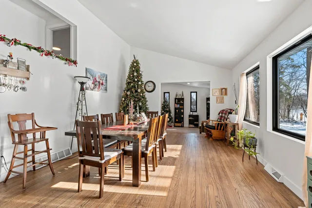 $449,900 | 2144 Shady Lane, Neenah, WI 54956