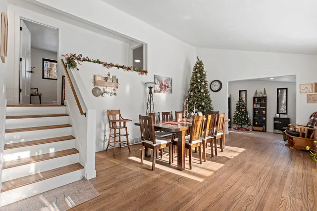 $449,900 | 2144 Shady Lane, Neenah, WI 54956