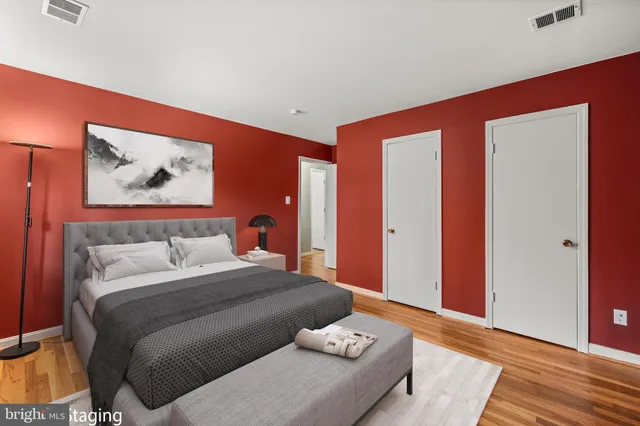 $675,000 | 11110 Saffold Way, Reston, VA 20190