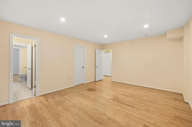 $675,000 | 11110 Saffold Way, Reston, VA 20190